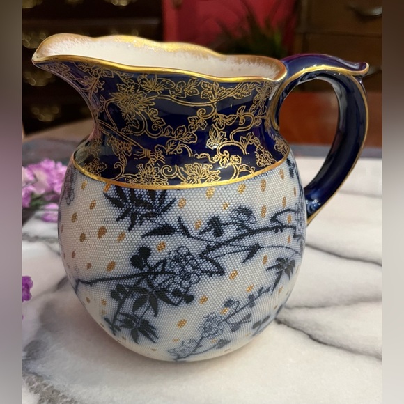 Antique ROYAL DOULTON BURSLEM 6.25” PITCHER England. Cobalt Blue, White & Gold - Picture 1 of 10